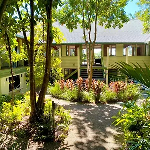 jackaroo-hostel-mission-beach.queenslandhotels.net/